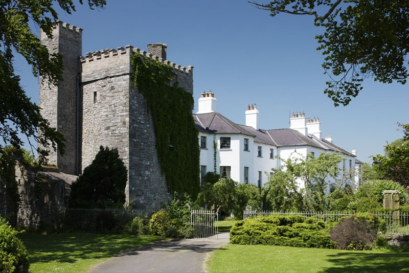 BARBERSTOWN CASTLE HOTEL